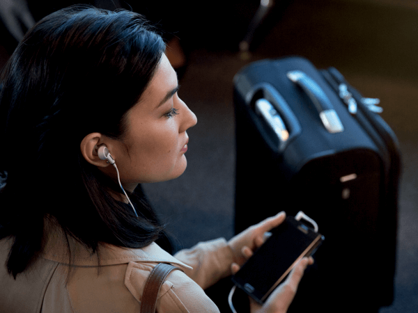 Наедине с музыкой в наушниках QuietComfort 20 Наедине с музыкой в наушниках QuietComfort 20